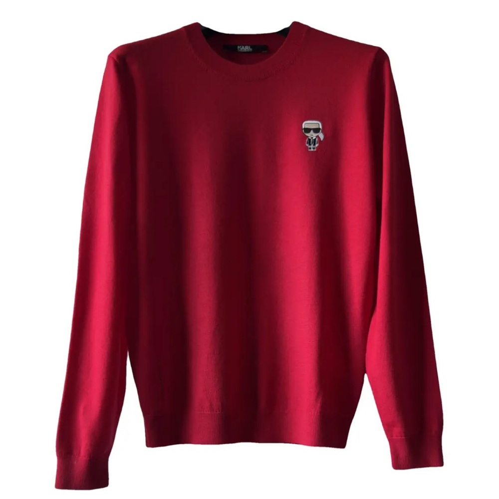 Karl Lagerfeld ikonic sweater
